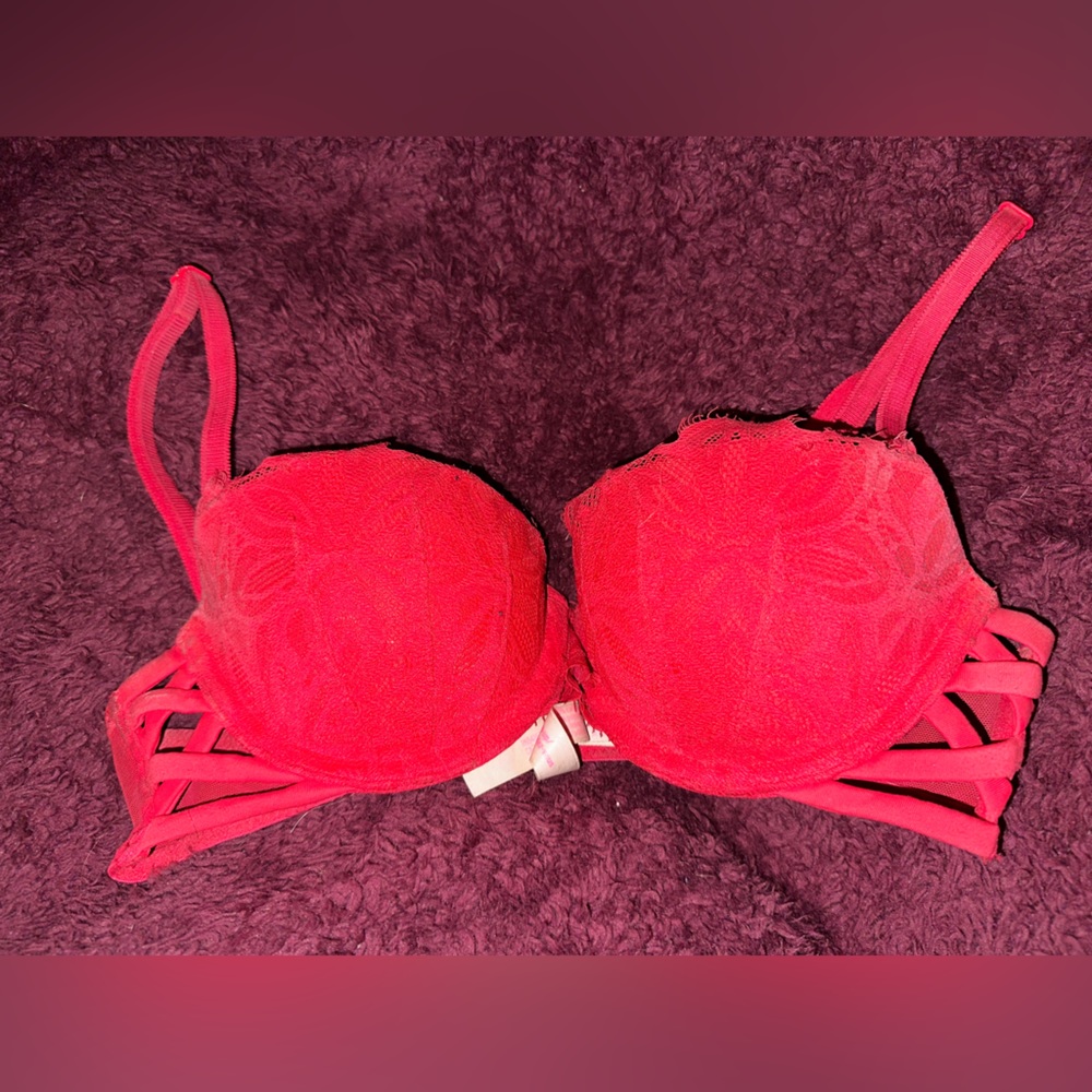 PINK Victoria’s Secret Red Lace Date Night Push Up Bra